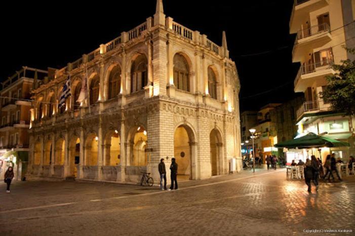 Central Spacious Apt Close To Port-Sites W/View 2 Heraklion Exterior foto